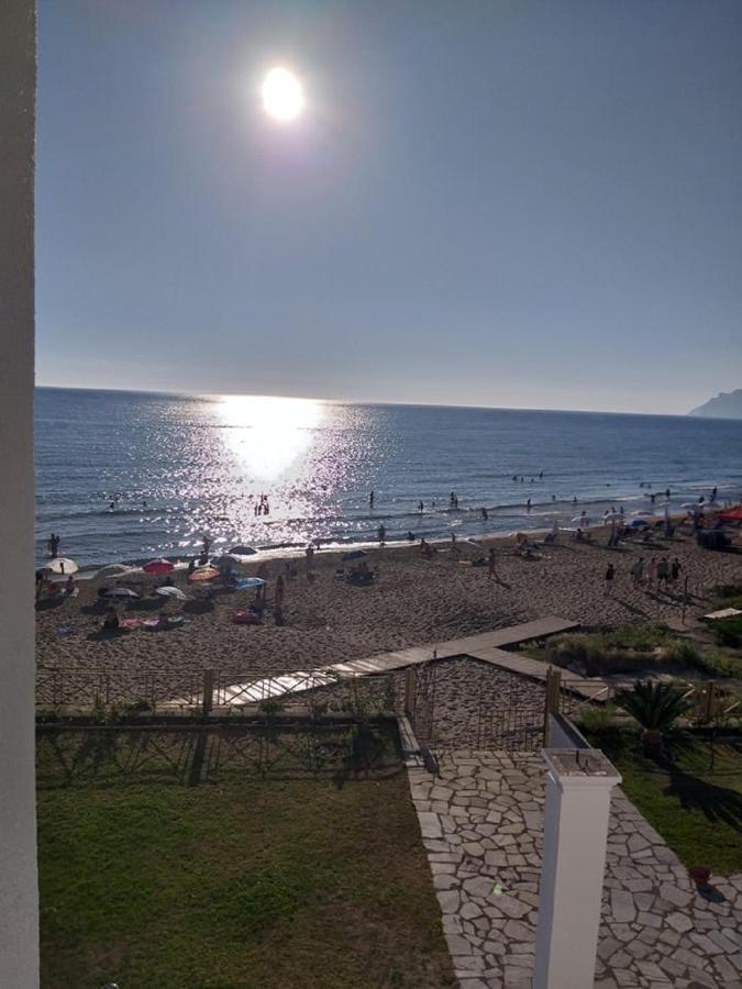 Nereides Apartments Agios Gordios  Buitenkant foto